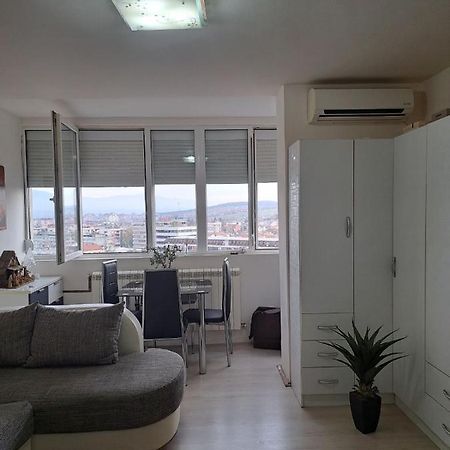 Apartman Sa Panoramom Krusevac Bagian luar foto